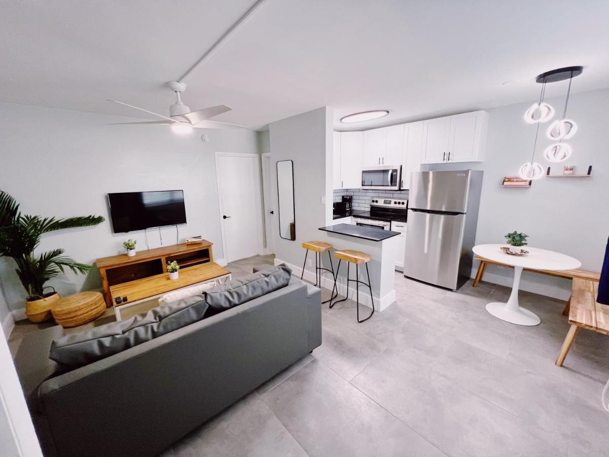 Holiday Park Apartments By Lowkl Fort Lauderdale Eksteriør billede
