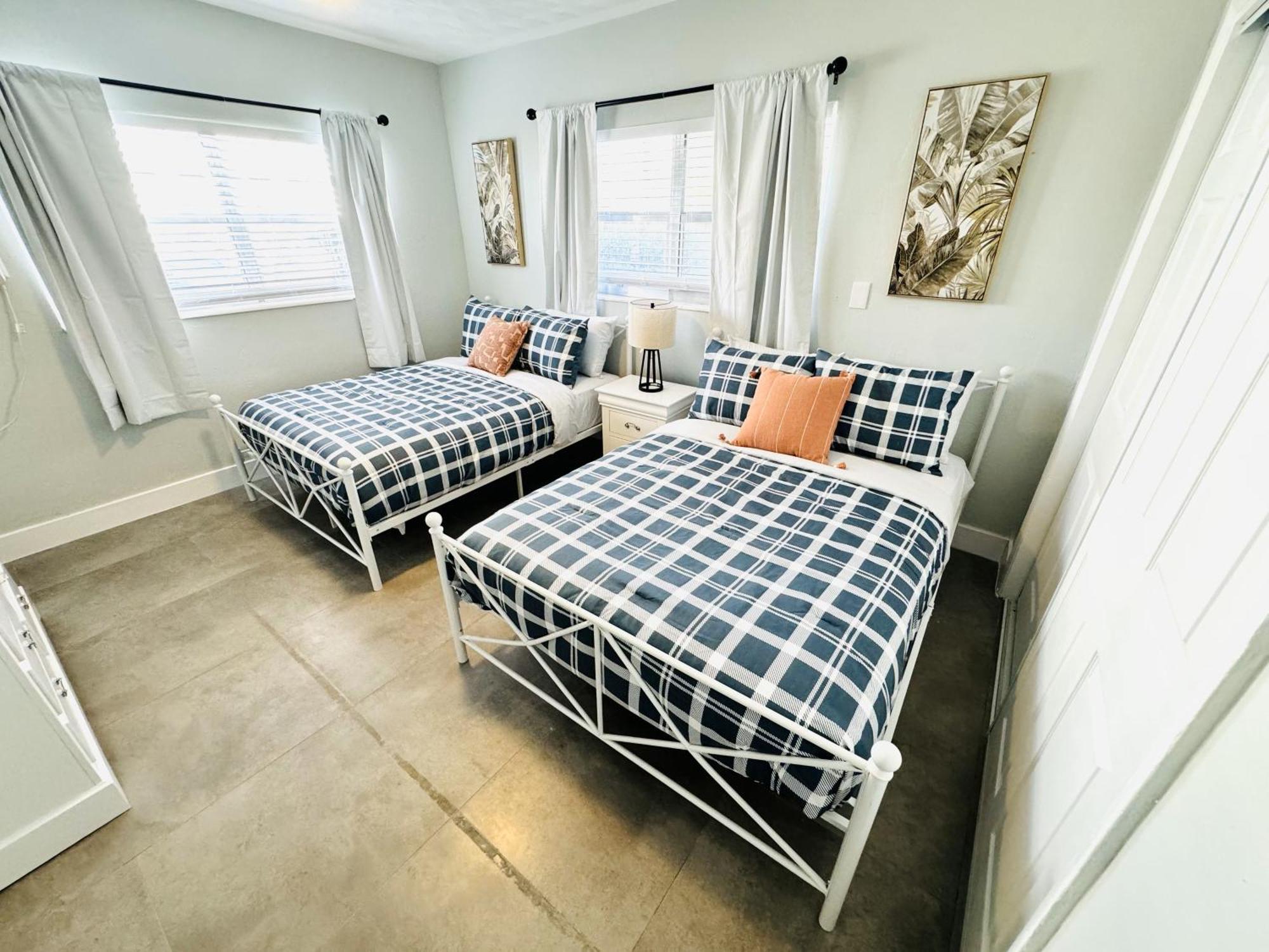 Holiday Park Apartments By Lowkl Fort Lauderdale Eksteriør billede